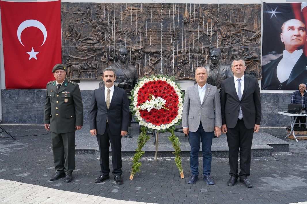 Ulu önderimizin Saray’a gelişinin 88’inci yılı kutlandı