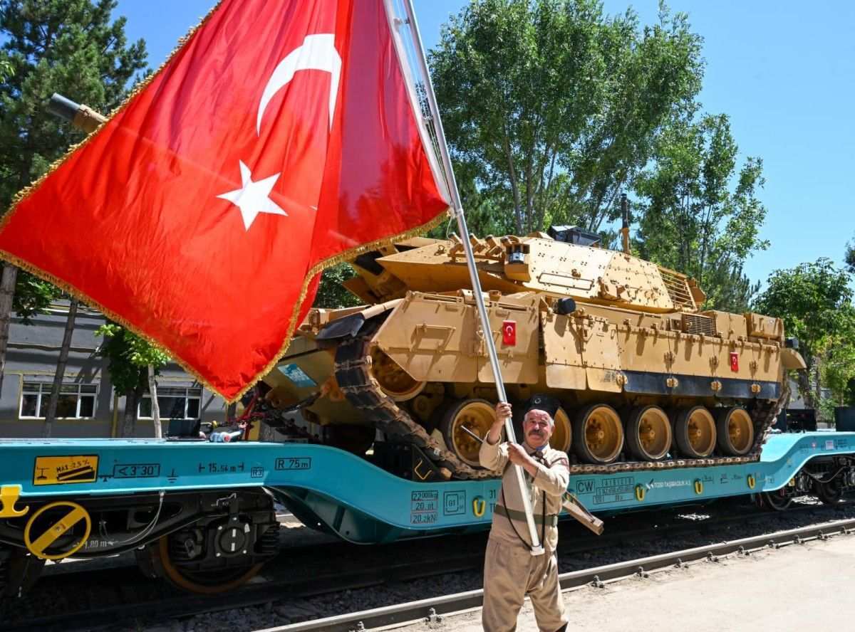 “Savaş tanklarımızı taşıyacak vagonlar hazır”