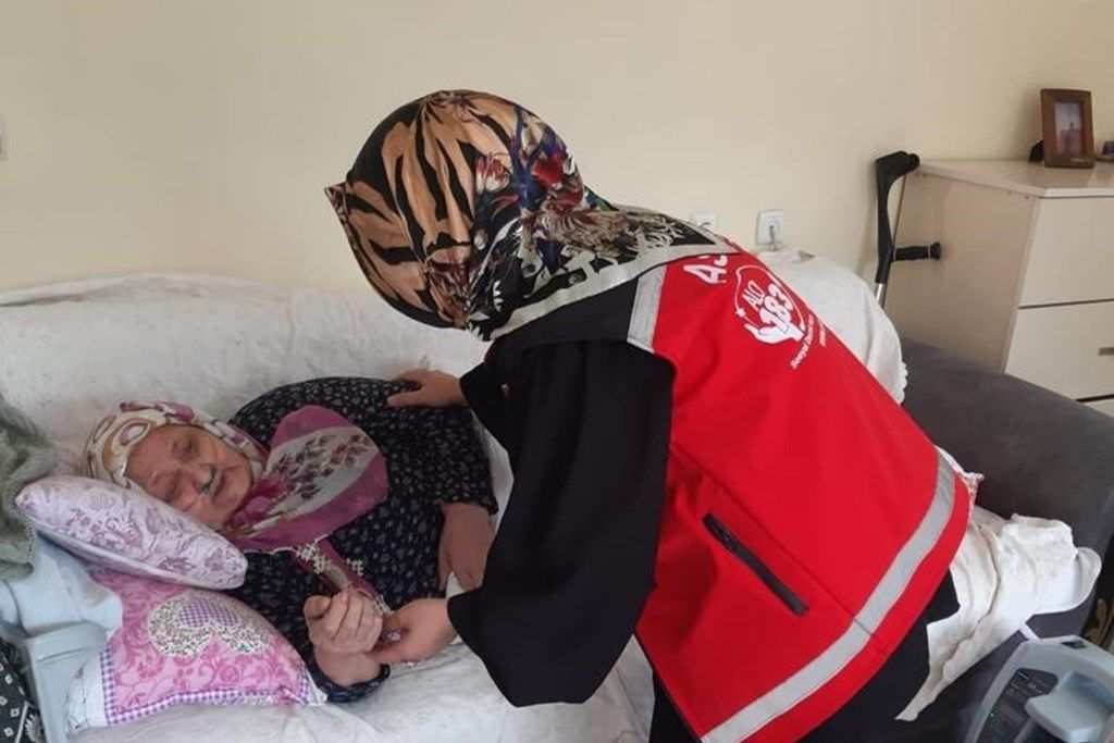 “Evde Bakım Yardımı ödemeleri, artışlı şekilde yatırılıyor”