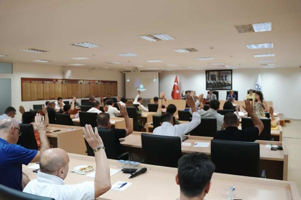Çorlu Belediye Meclisi toplandı