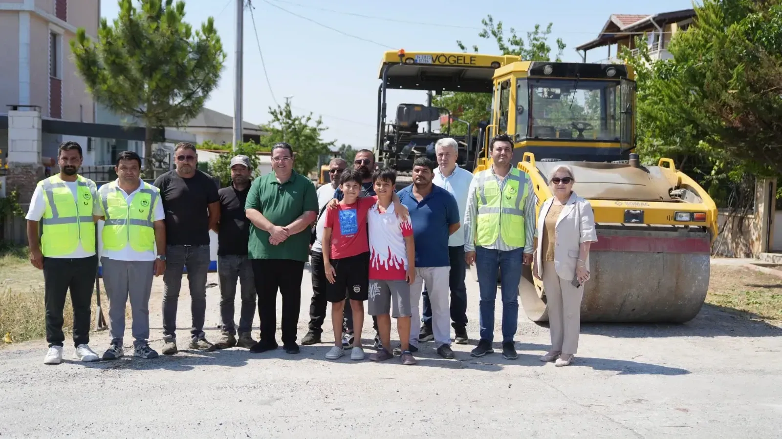 Bozkurter: Belediyeciliği sözle değil hizmetle gösteriyoruz