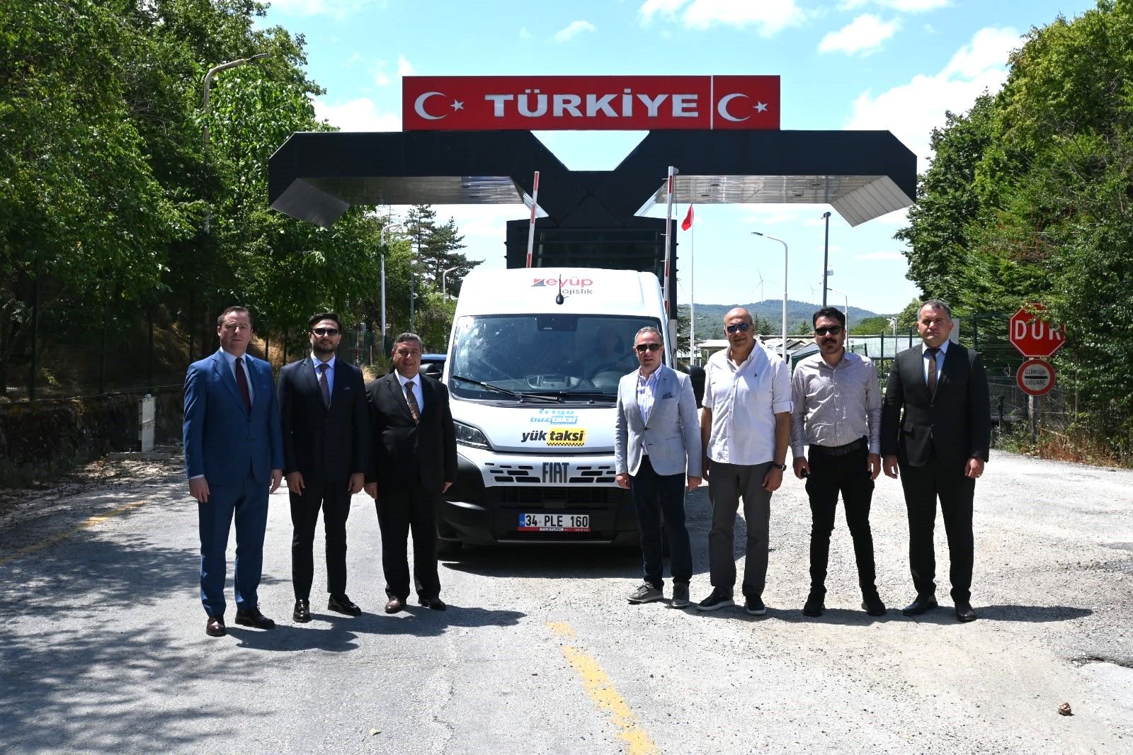 İlk hafif ticari ihracat aracı Avrupa yolunda