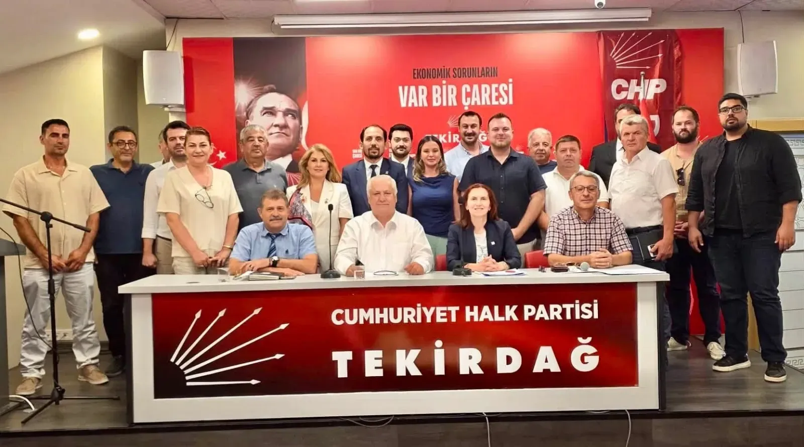 CHP İl Yönetimi, görev dağılımını yaptı