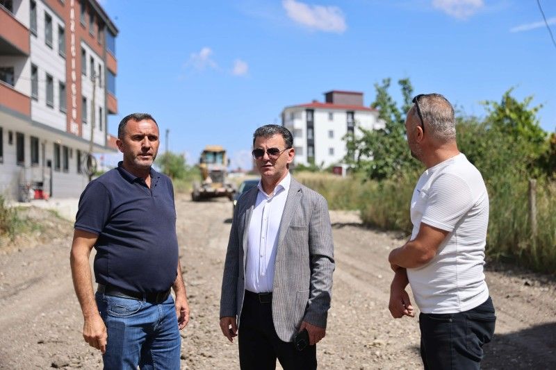 Başkan Çetin, sahada çalışmaları inceledi