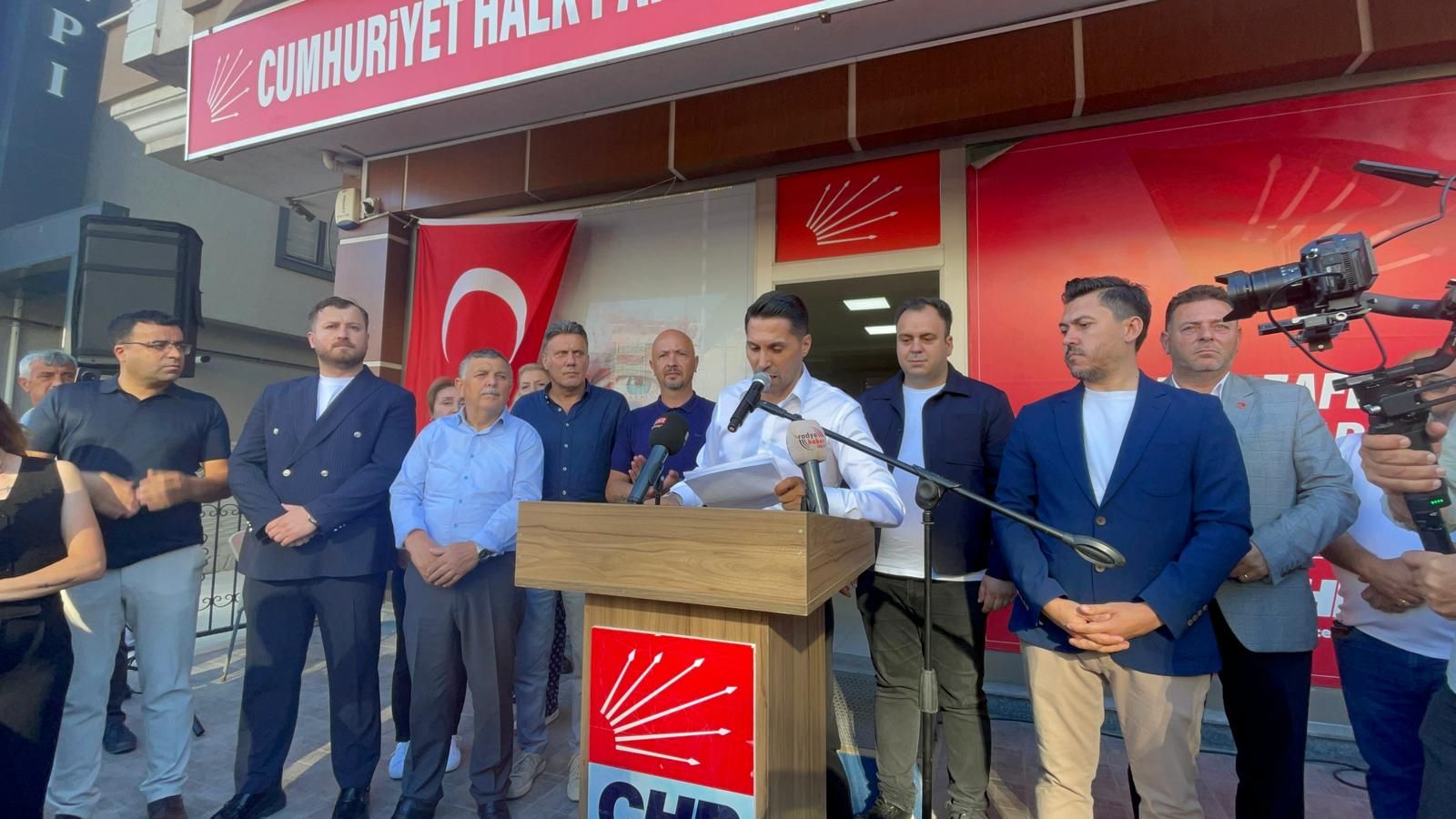 Görevden alınan Çolak: Bir santim eğilmeyeceğim