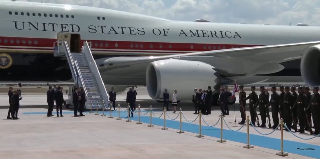 Trump’ın uçağı, Kıyıköy semalarından geçti