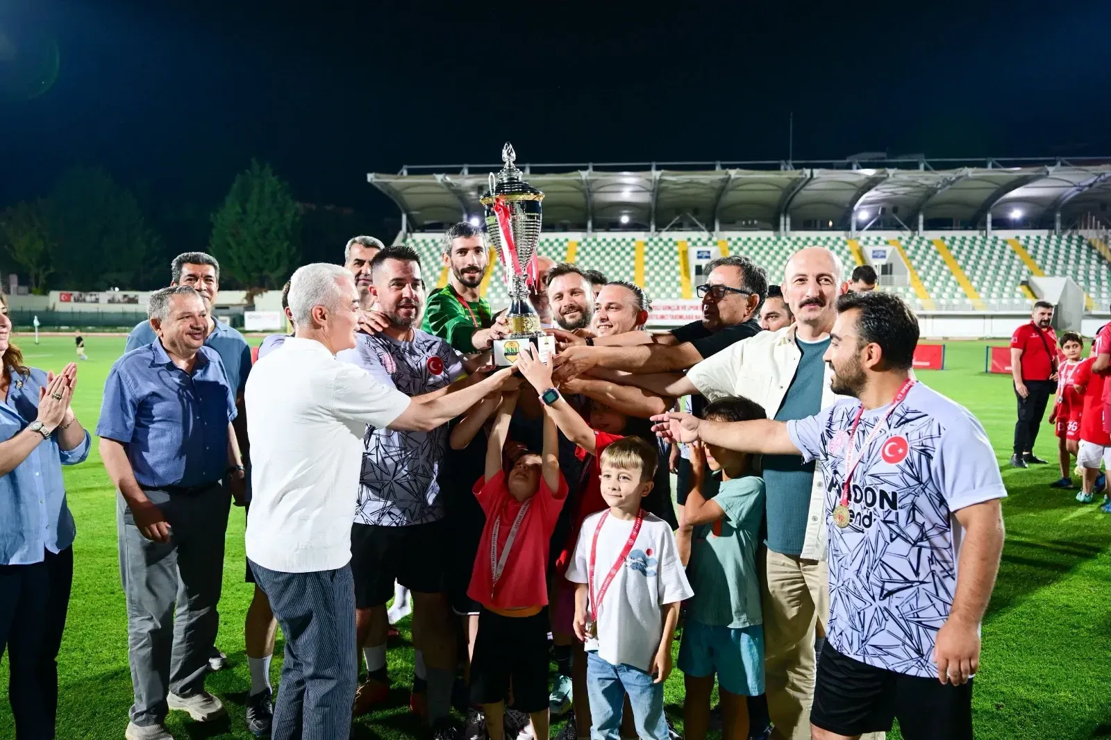 Şampiyonu penaltı atışları belirledi