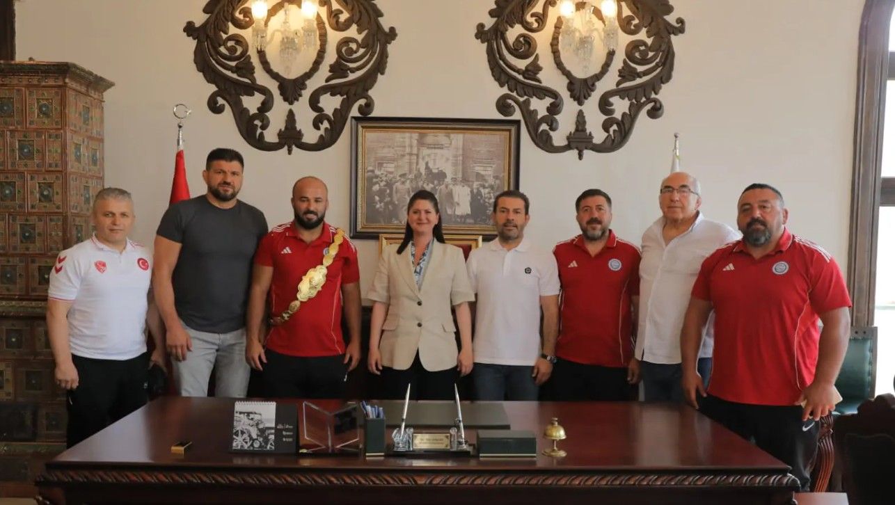 Başpehlivan Orhan Okulu’dan Başkan Gencan’a ziyaret