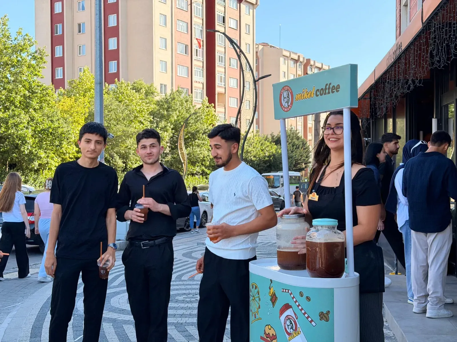 Karne sevincine Mikel Coffee’den tatlı sürpriz