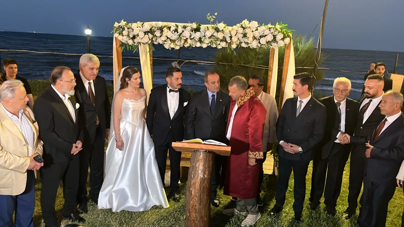 Ülkücü hareket ve siyaset dünyası bu düğünde buluştu