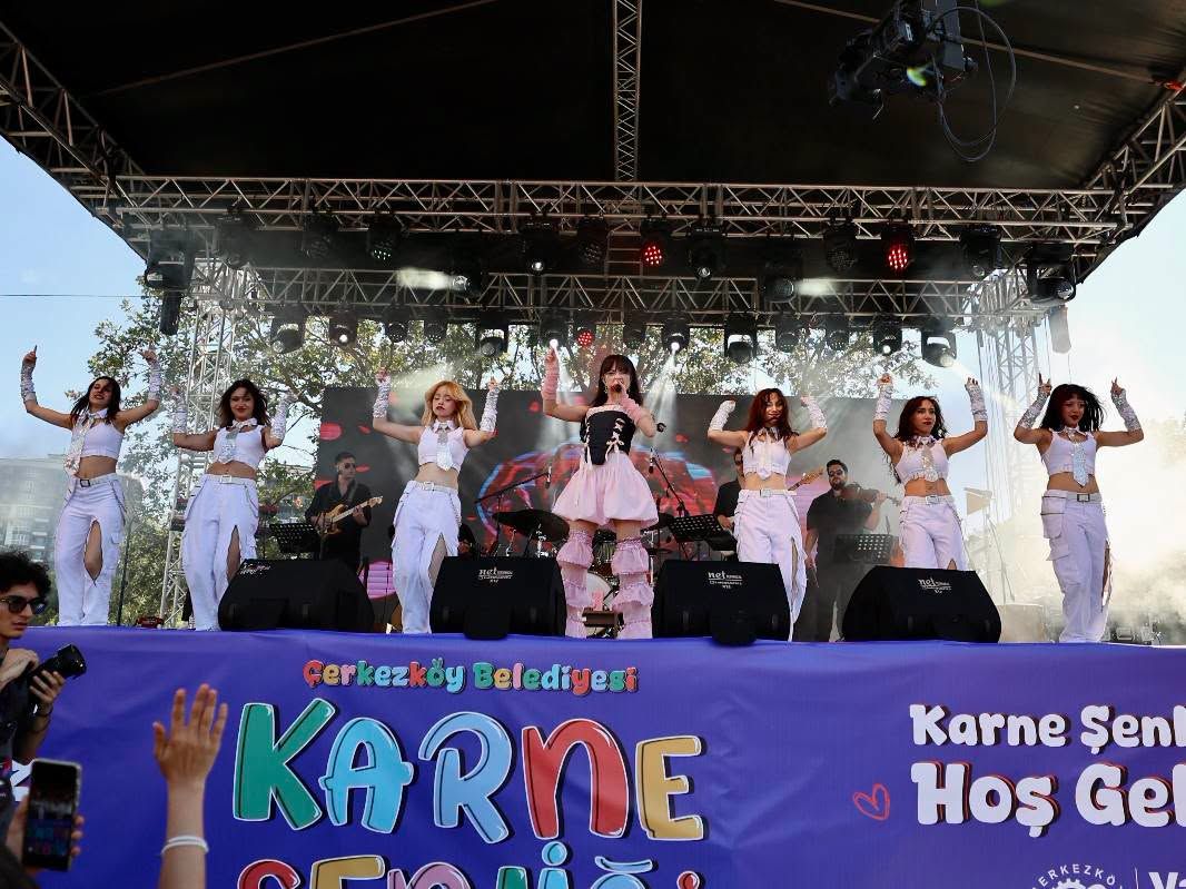 Çerkezköy’de çocuklar Melis Fis konseriyle coştu